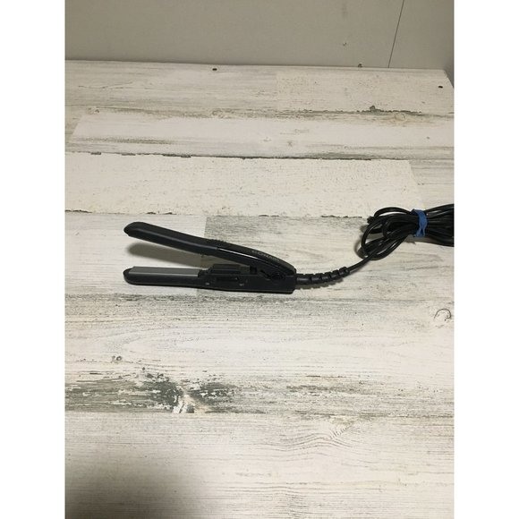 Conair mini 6” electric hair flat iron - Picture 1 of 5